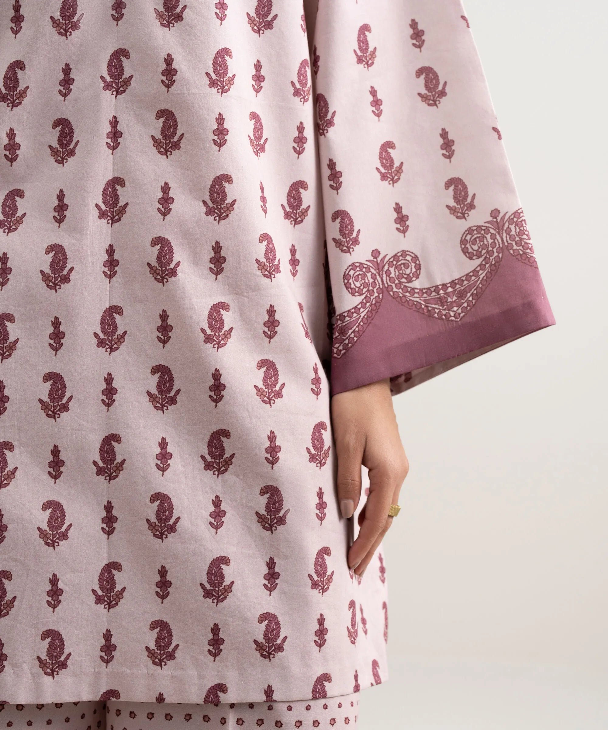 SAPPHIRE PRINTED LAWN U3P-DYS26V3-146 3PC