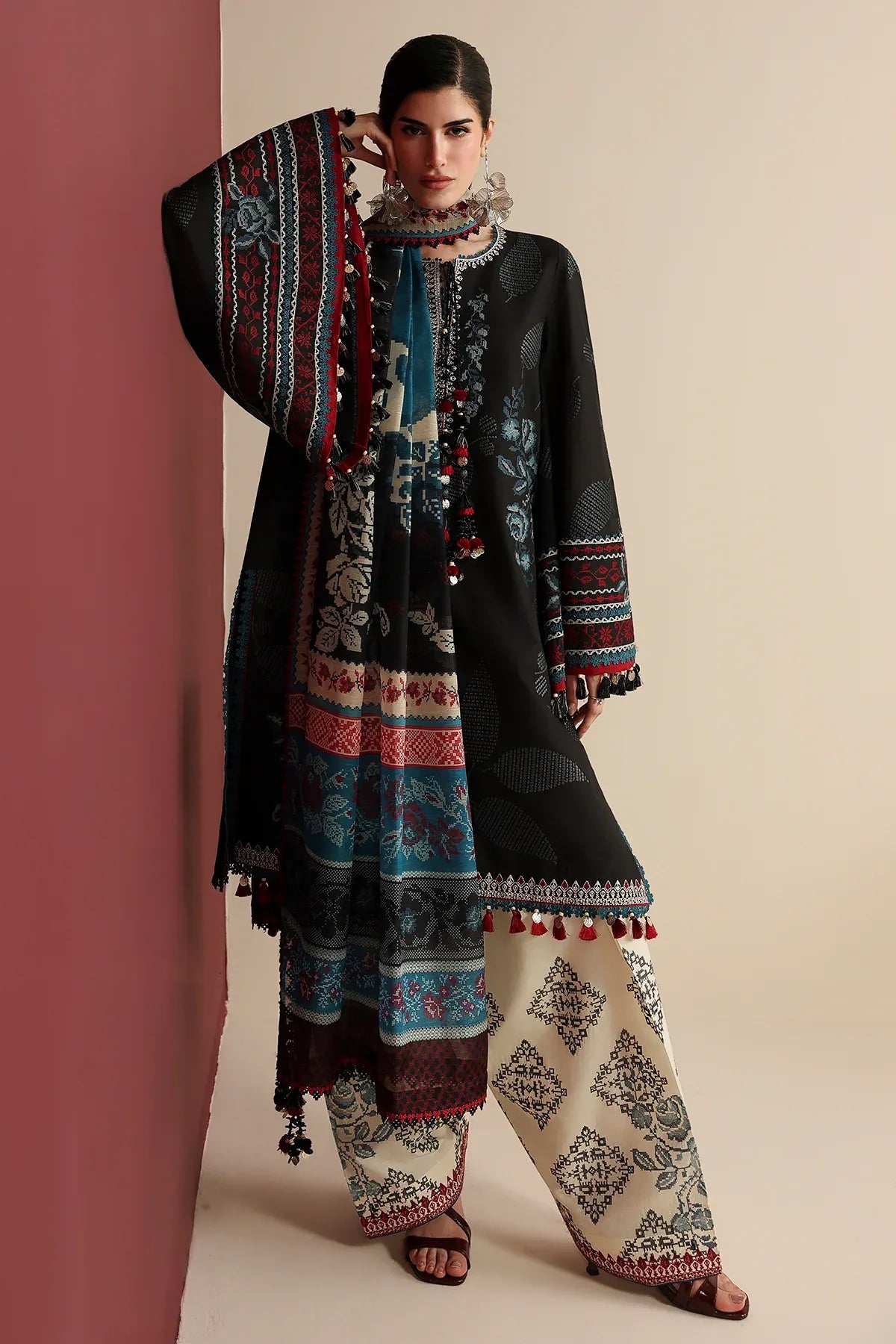 JAZMIN IRIS LUXURY LAWN IL26-D05