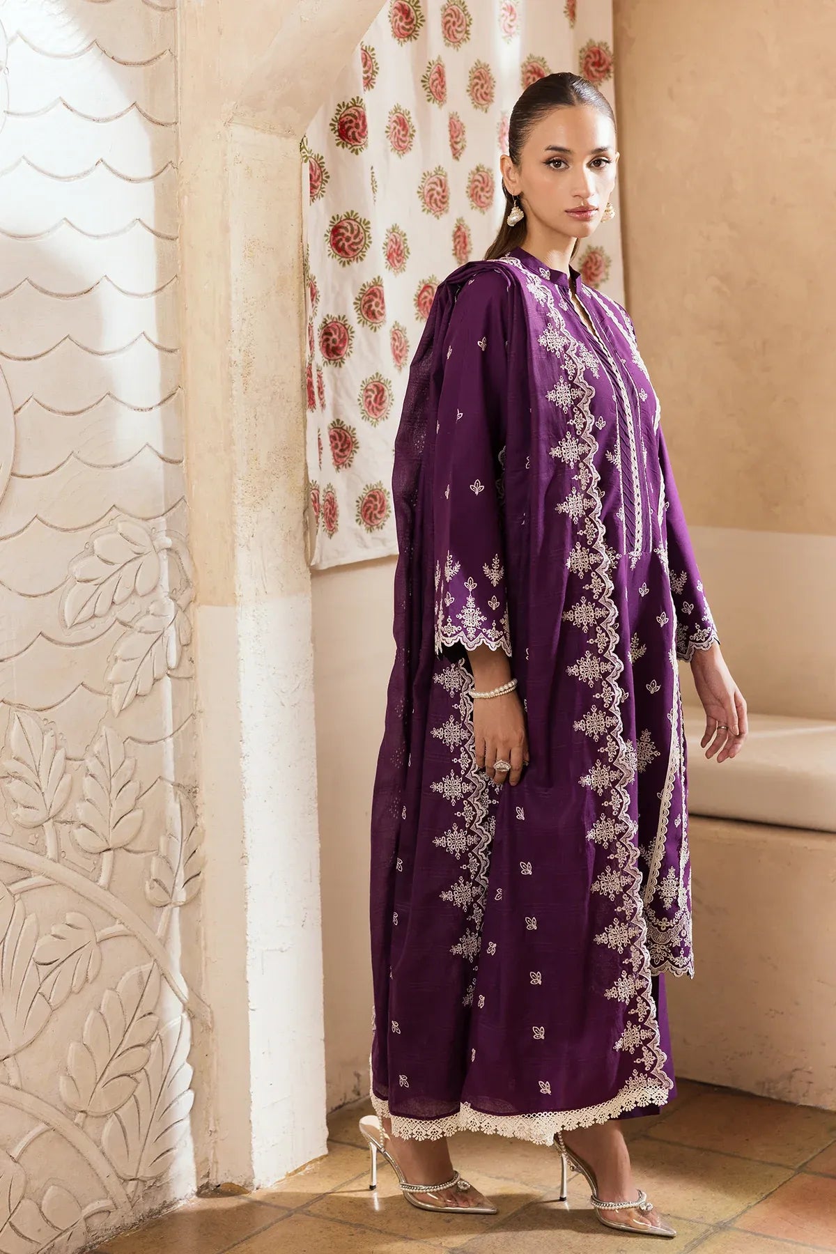 RAJBARI NISSA SUMMER CHIKANKARI D-04