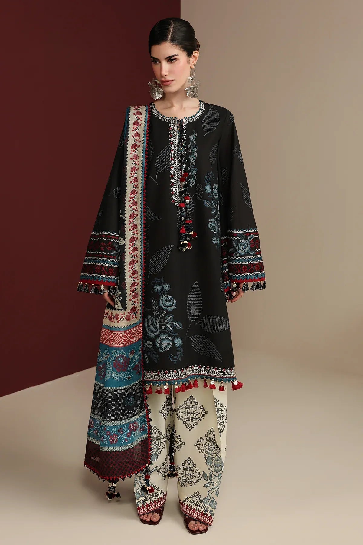 JAZMIN IRIS LUXURY LAWN IL26-D05