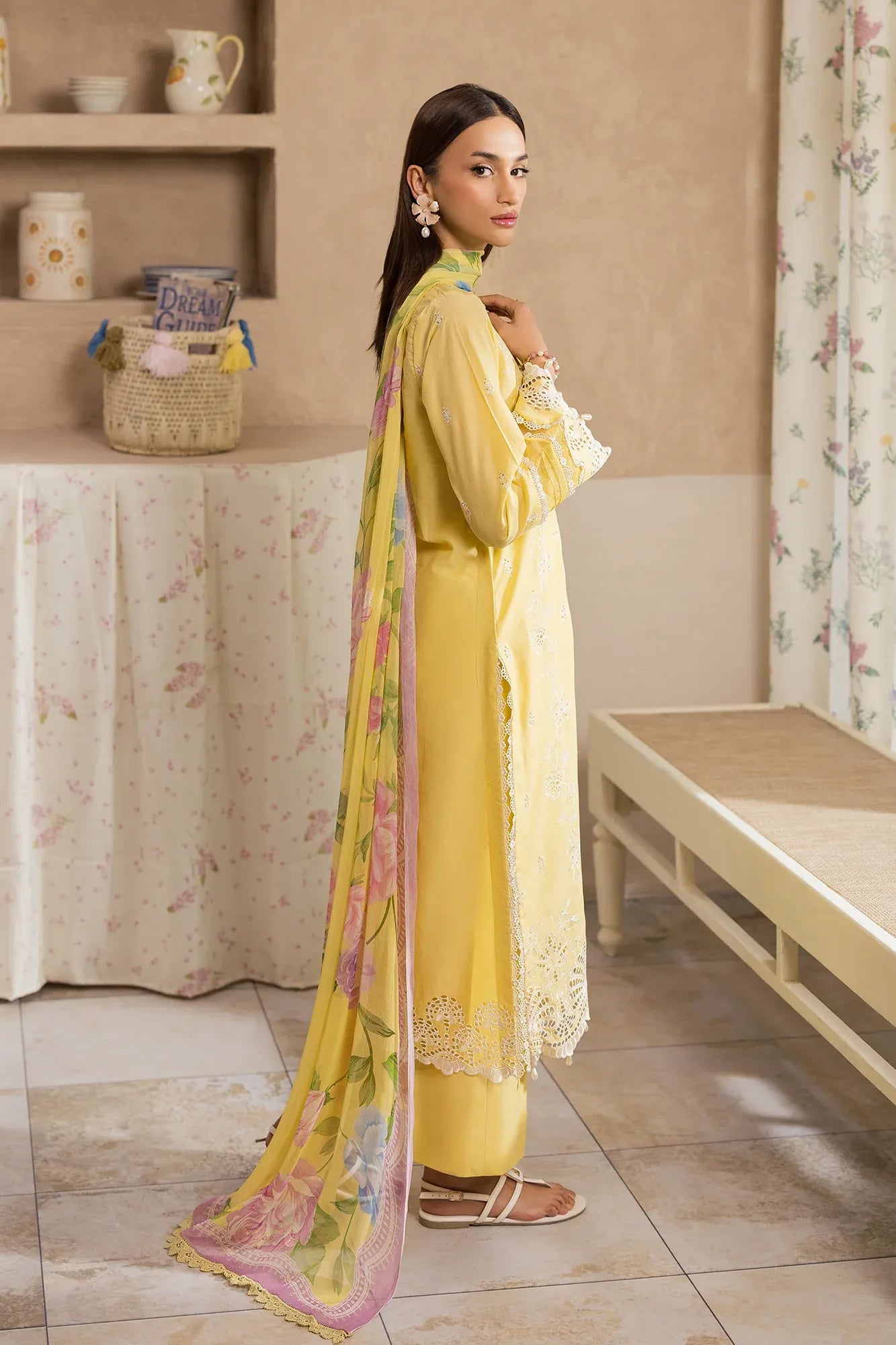 RAJBARI NISSA SUMMER CHIKANKARI D-03
