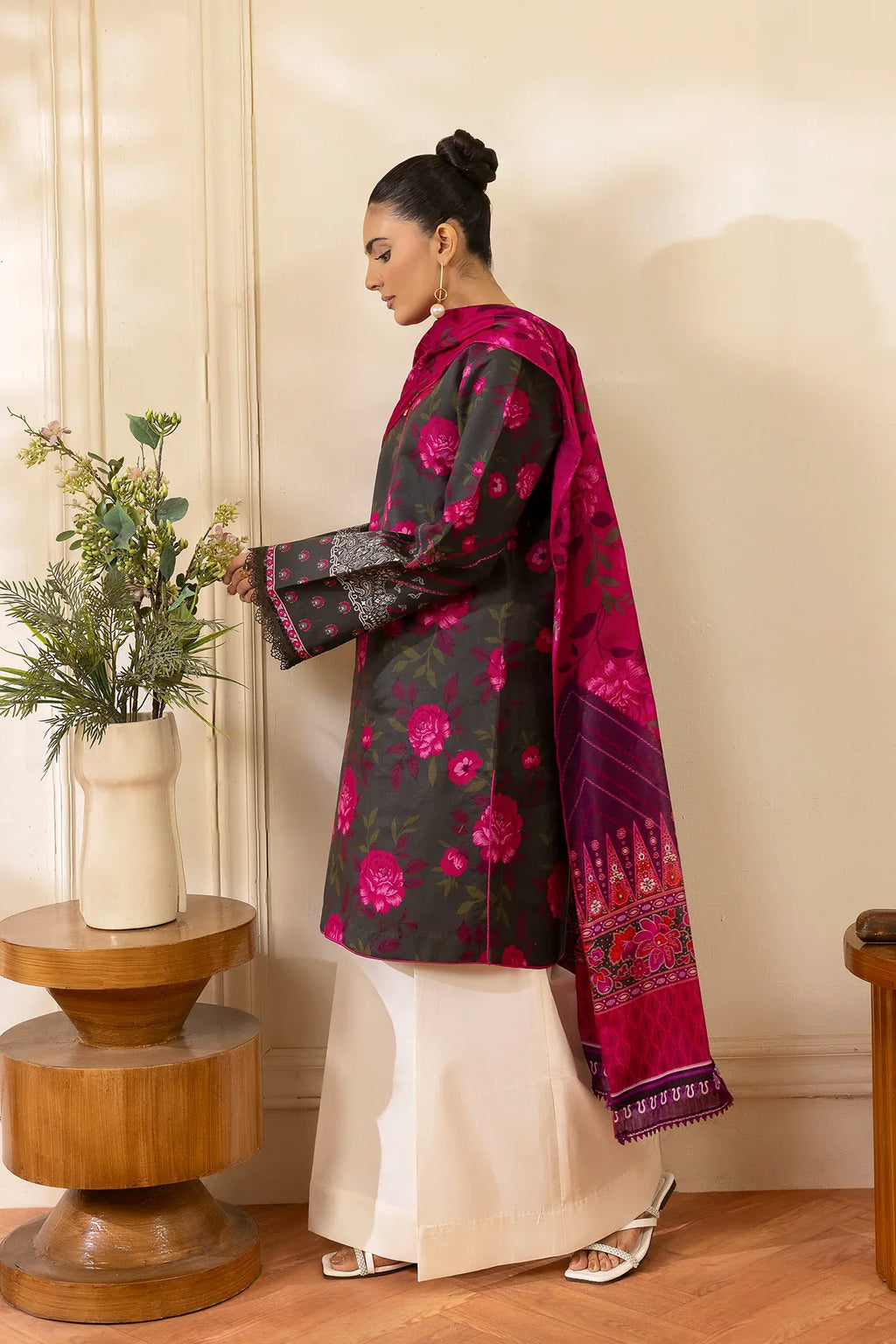 RAJBARI NISSA EXCLUSIVE SUMMER PRINTS  D-02