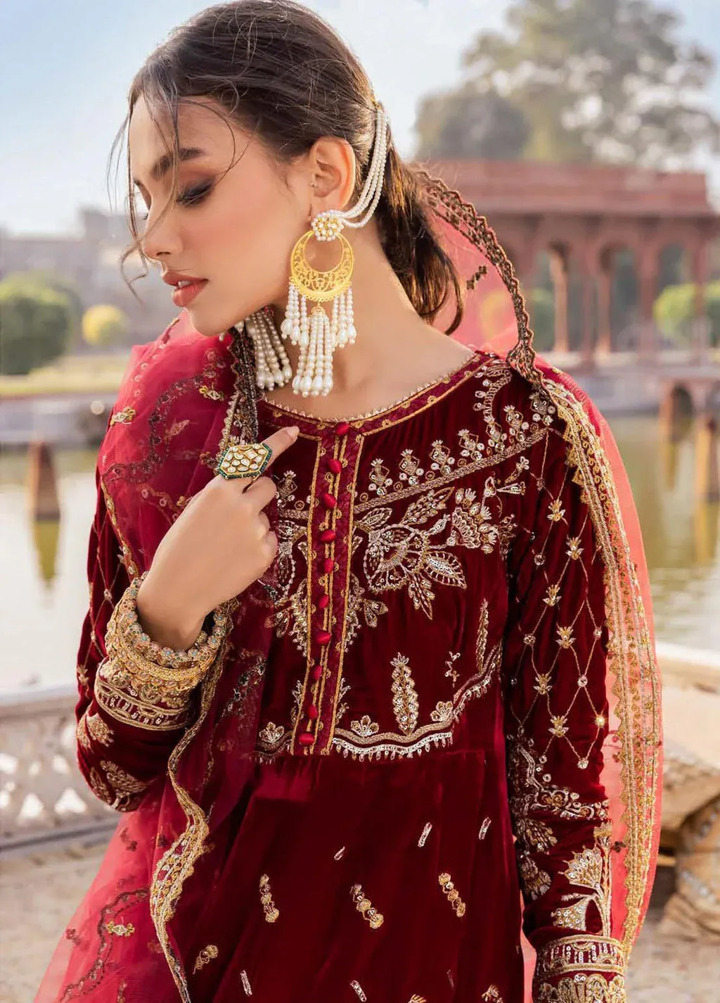 LOOK-5 AIK BAAGH