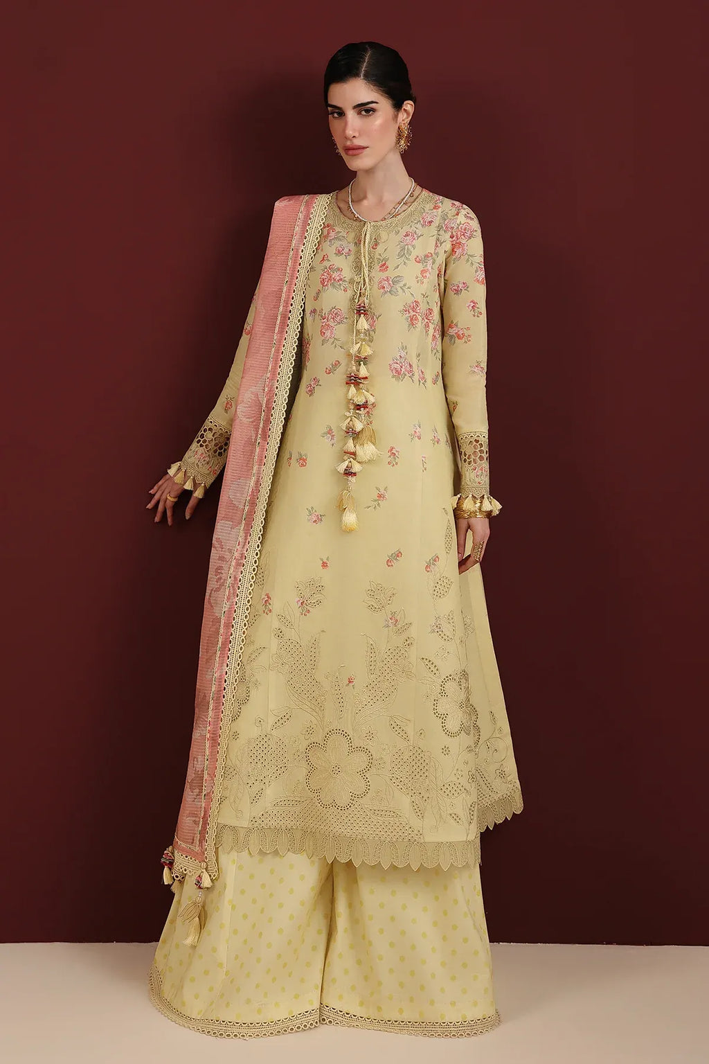 JAZMIN IRIS LUXURY LAWN IL26-D07
