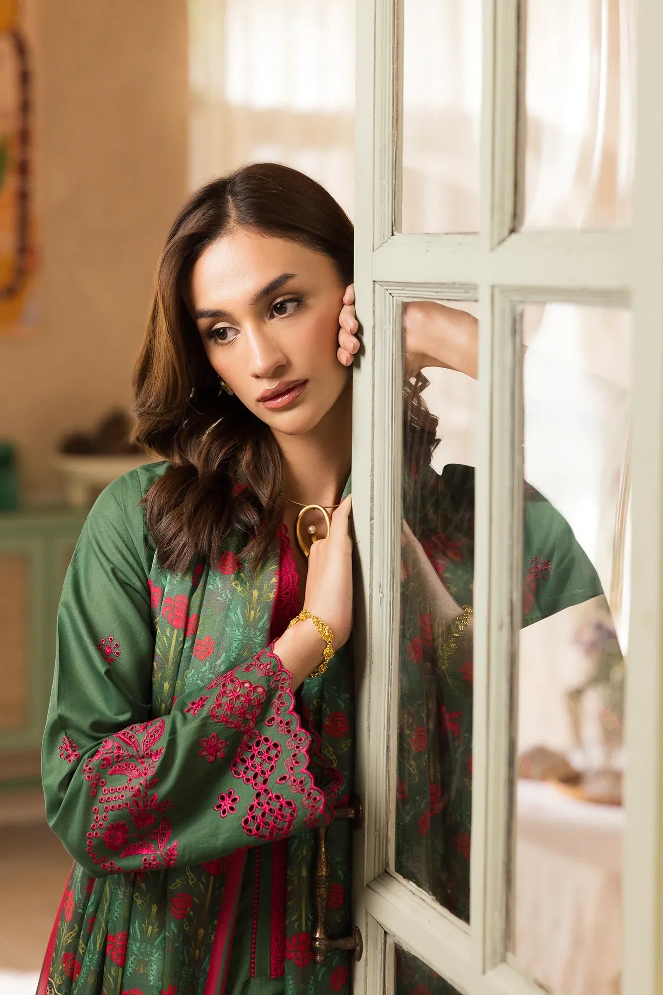 RAJBARI NISSA SUMMER CHIKANKARI D-08
