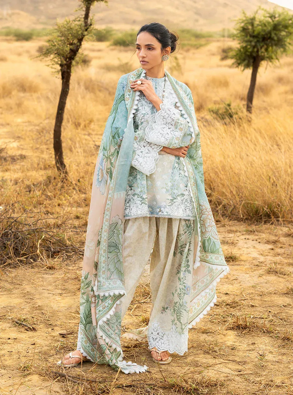 ZAINAB CHOTTANI SPRING LIYANA