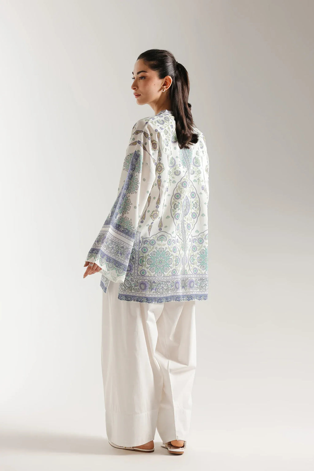 ETHNIC E8357-102-005 1PC