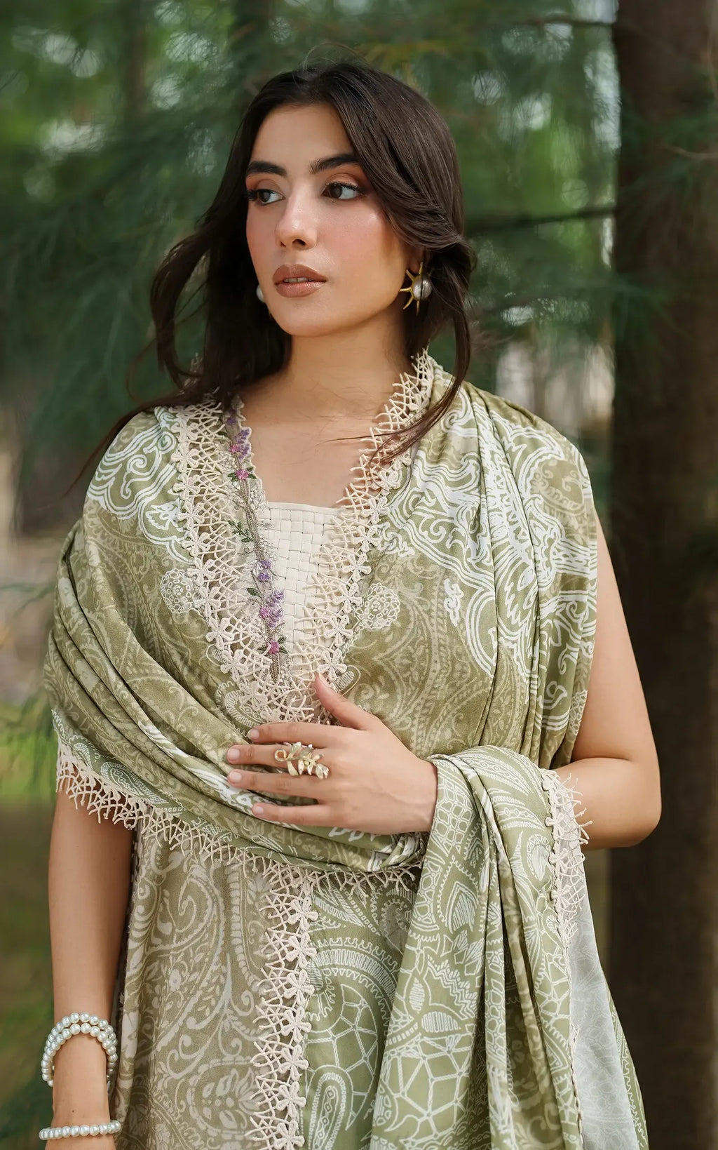 ASIFA NABEEL MERAKI MWC25-07