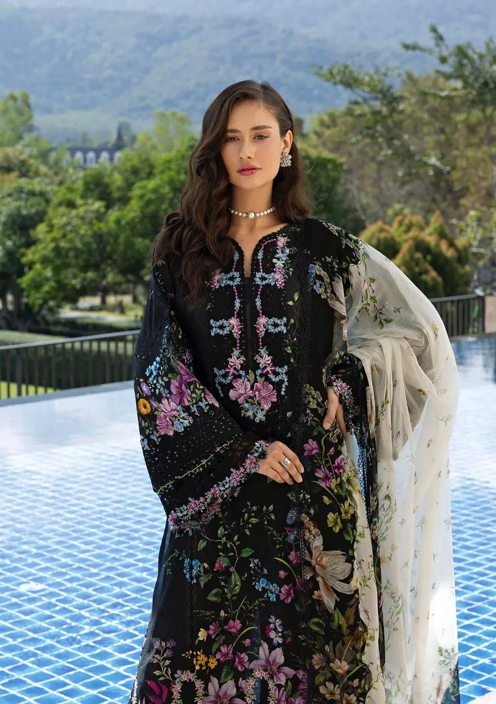 ELAF SIGNATURE EMBROIDERED COLLECTION ESA-1B
