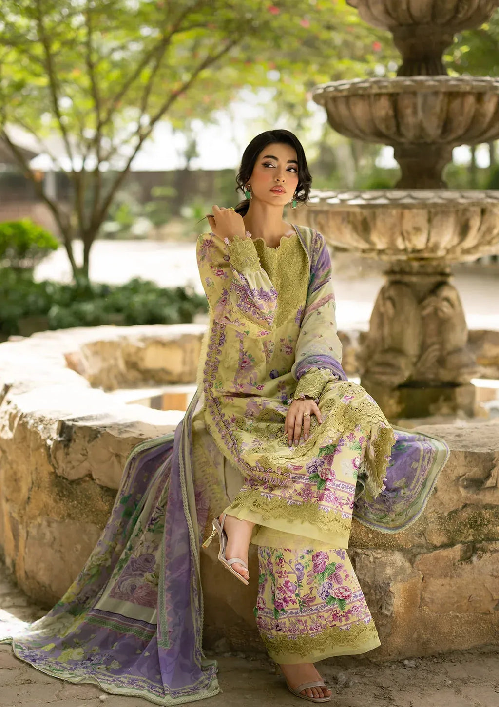 ELAF SIGNATURE EMB LAWN ESG-8A