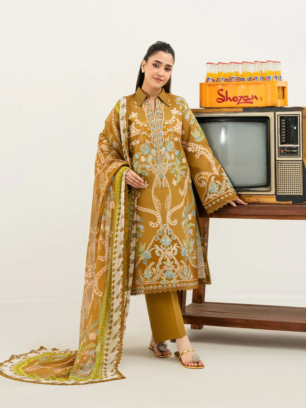 MAHNUR ANAYA LAWN ANA-003