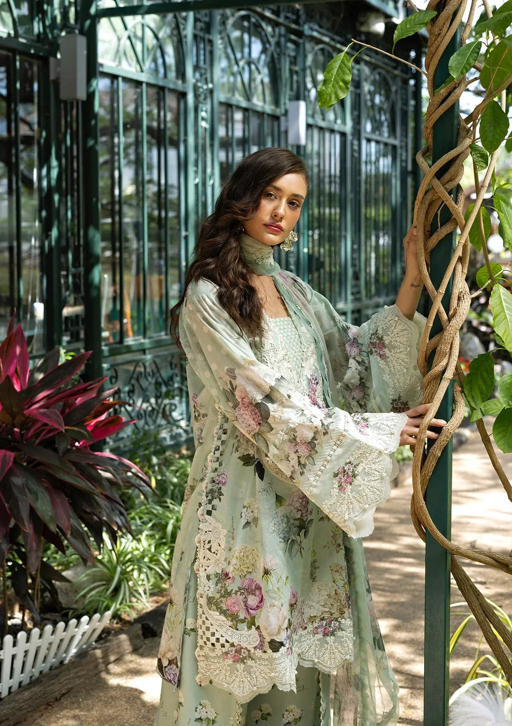 ELAF SIGNATURE EMBROIDERED COLLECTION ESA-4B