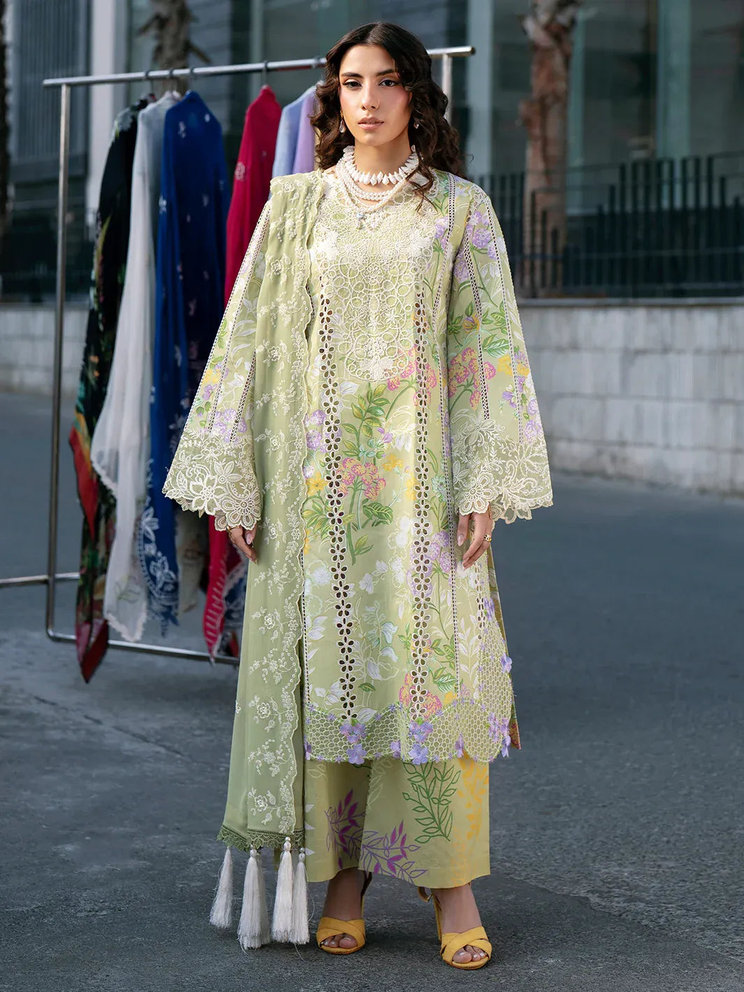 MAHNUR BROADWAY LAWN BW-005