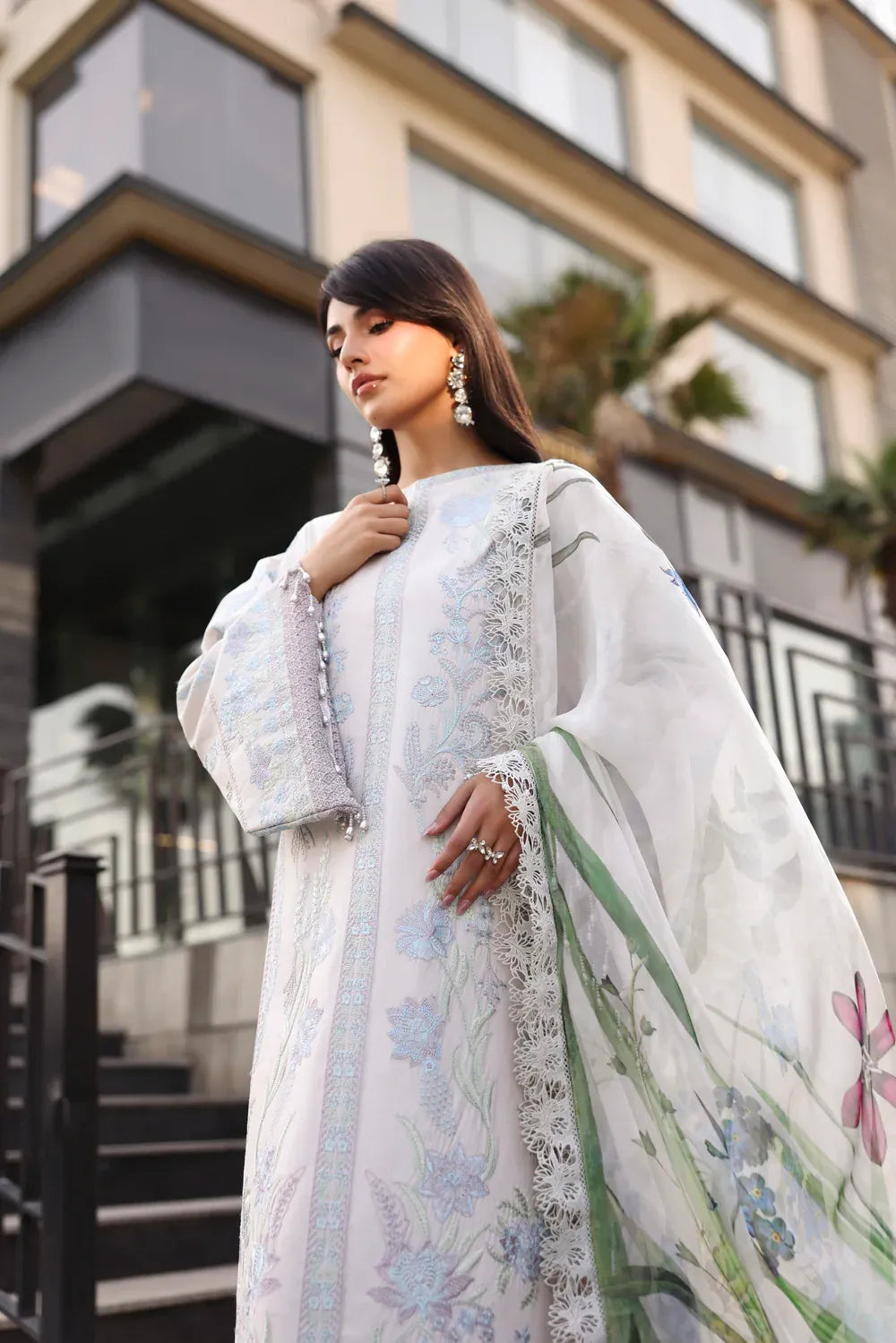 NAQSH THE LUXE EDIT EID D-00240