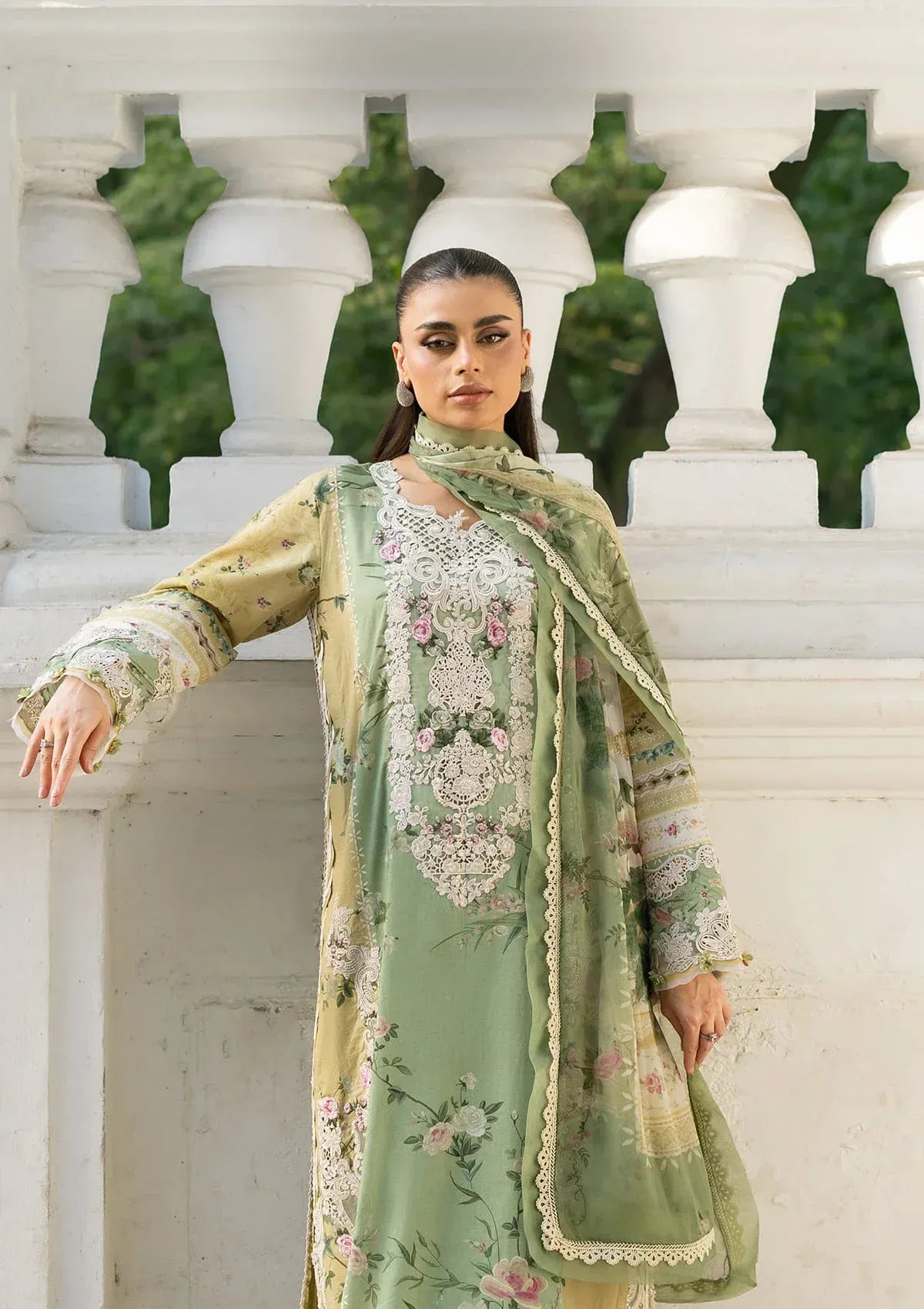 ELAF SIGNATURE EMB LAWN ESG-1A