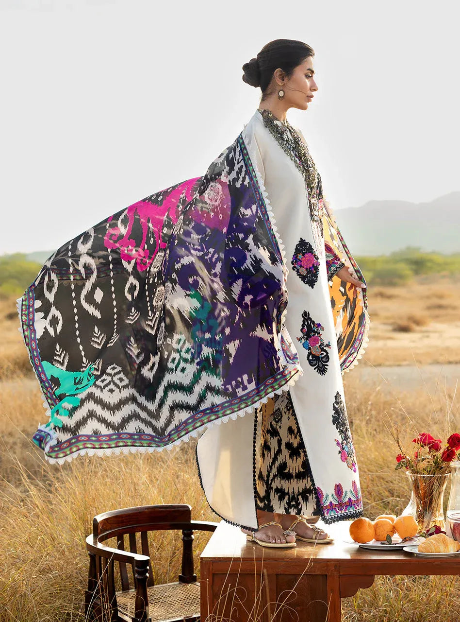 ZAINAB CHOTTANI SPRING NIVARA