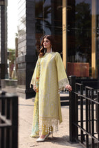 NAQSH THE LUXE EDIT EID D-00239