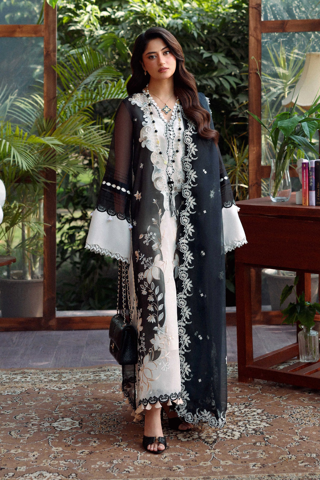 SABLE V. LUXURY FORMAL SL-5-26