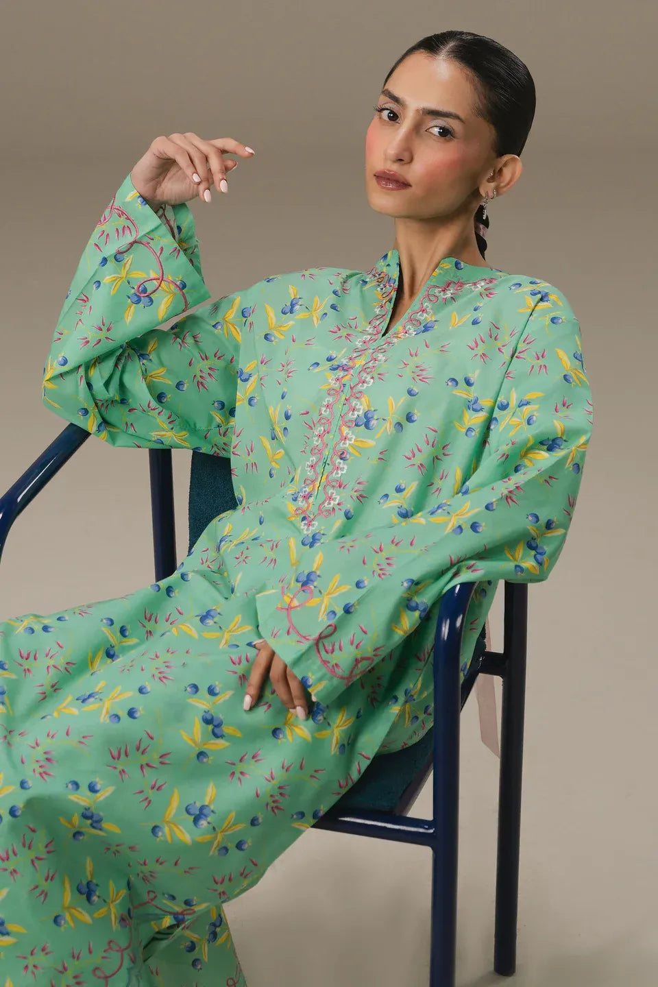 ZARA SHAHJAHAN CR0022 2PC