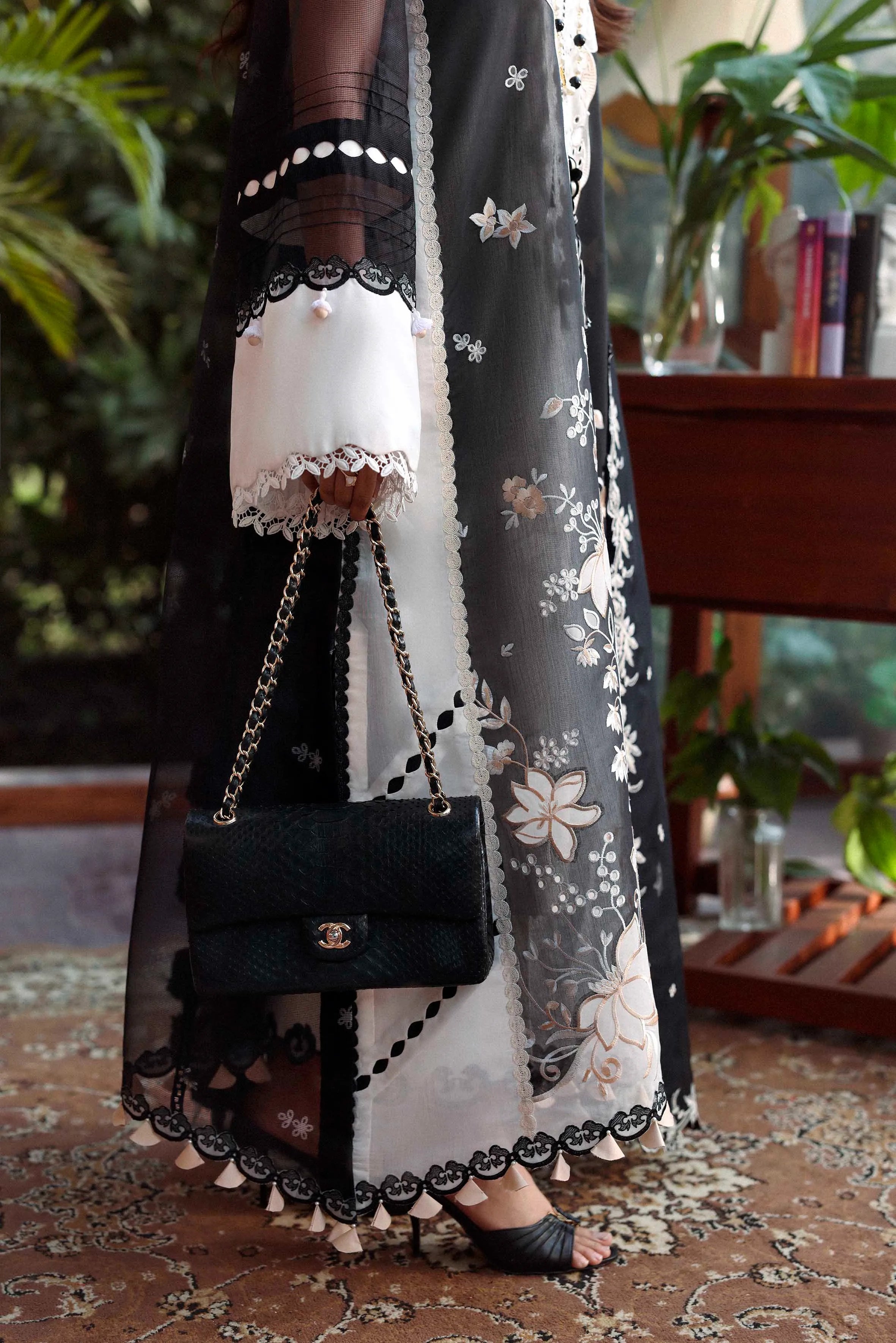 SABLE V. LUXURY FORMAL SL-5-26