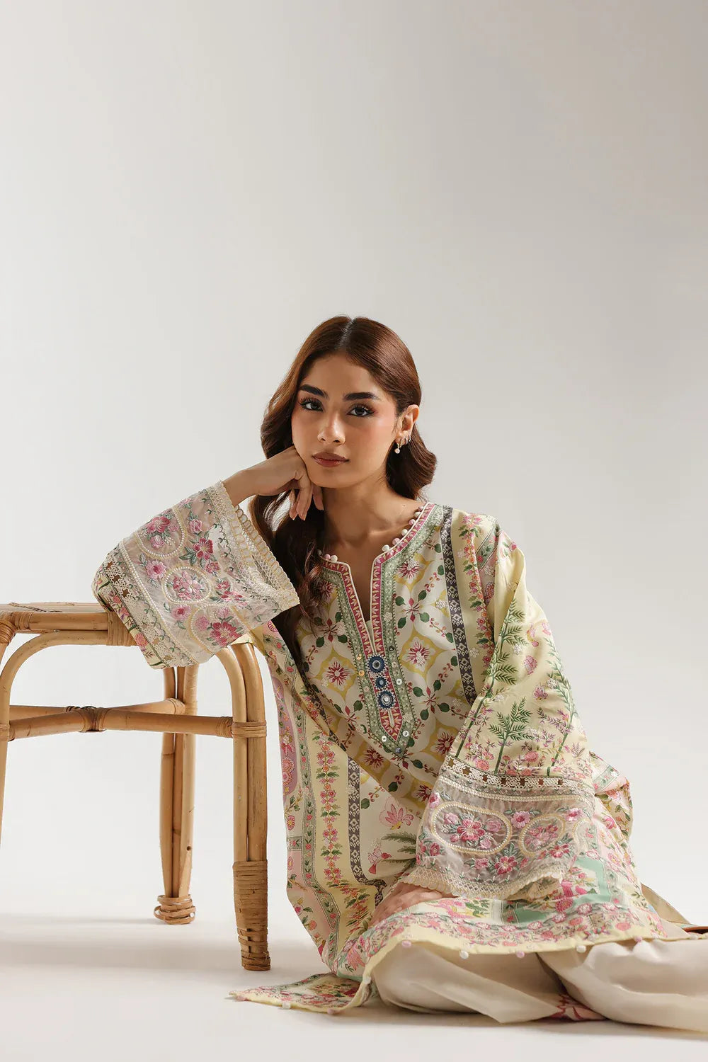 ETHNIC E4034-103-817 2PC