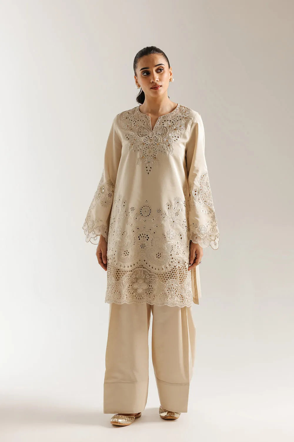 ETHNIC E4022-103-006 2PC