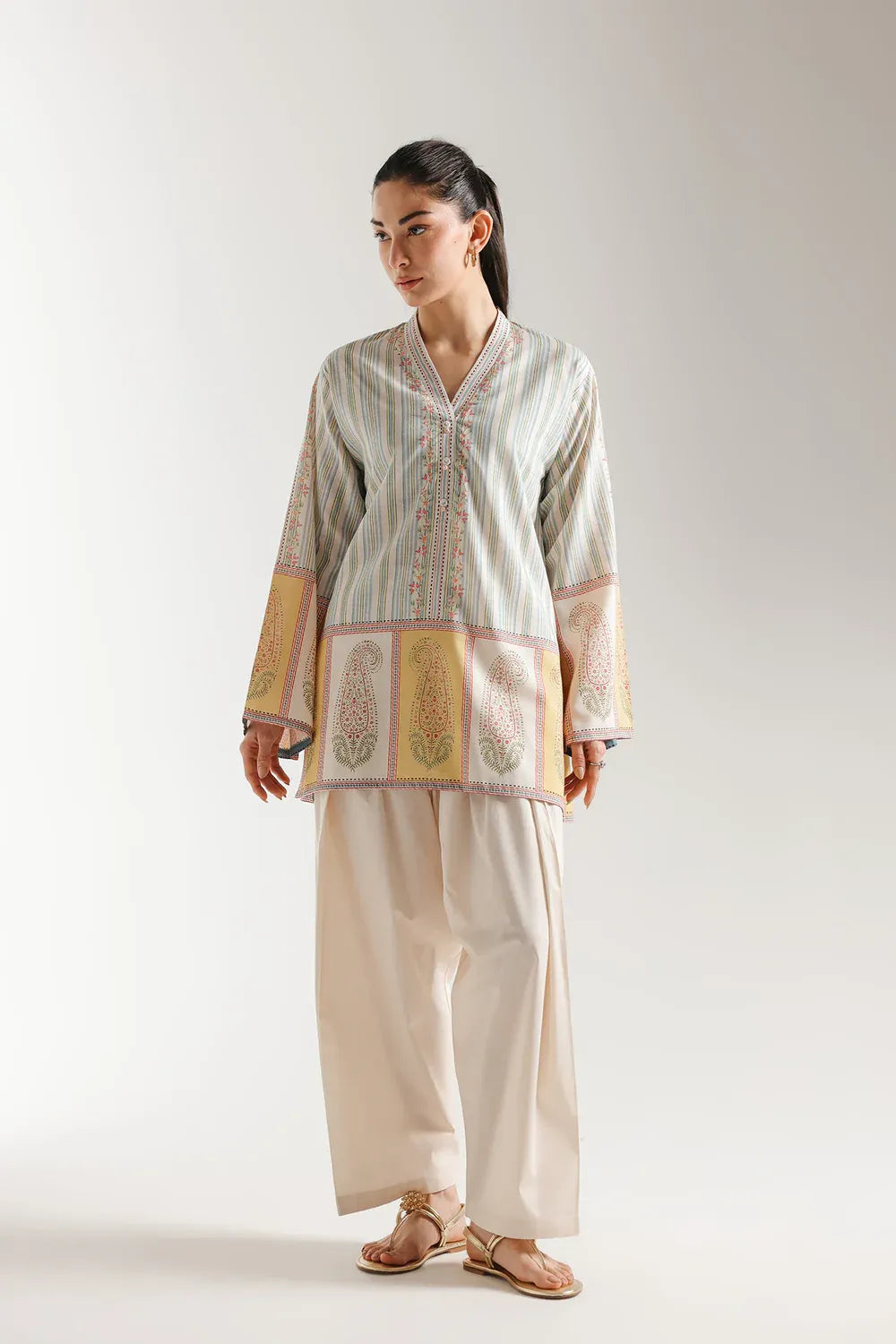 ETHNIC E8374-102-005 1PC