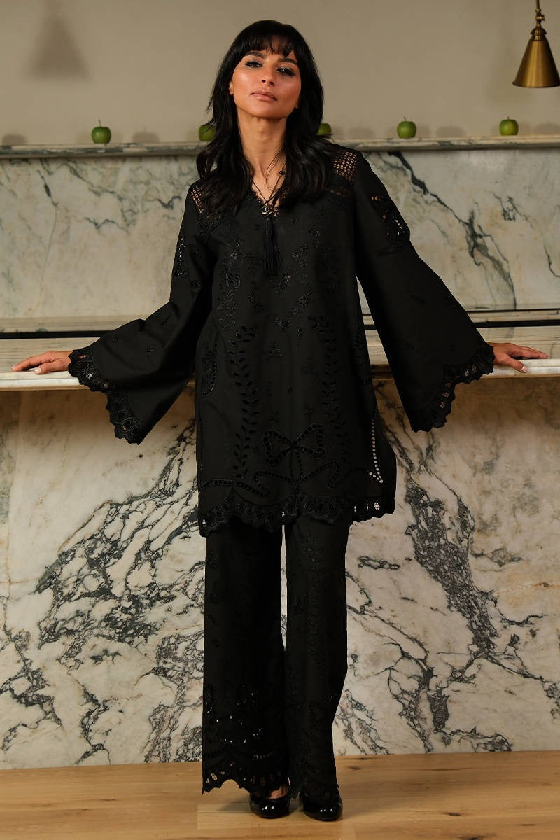 FARIDA HASAN BLACK BLOOM SET 2PC