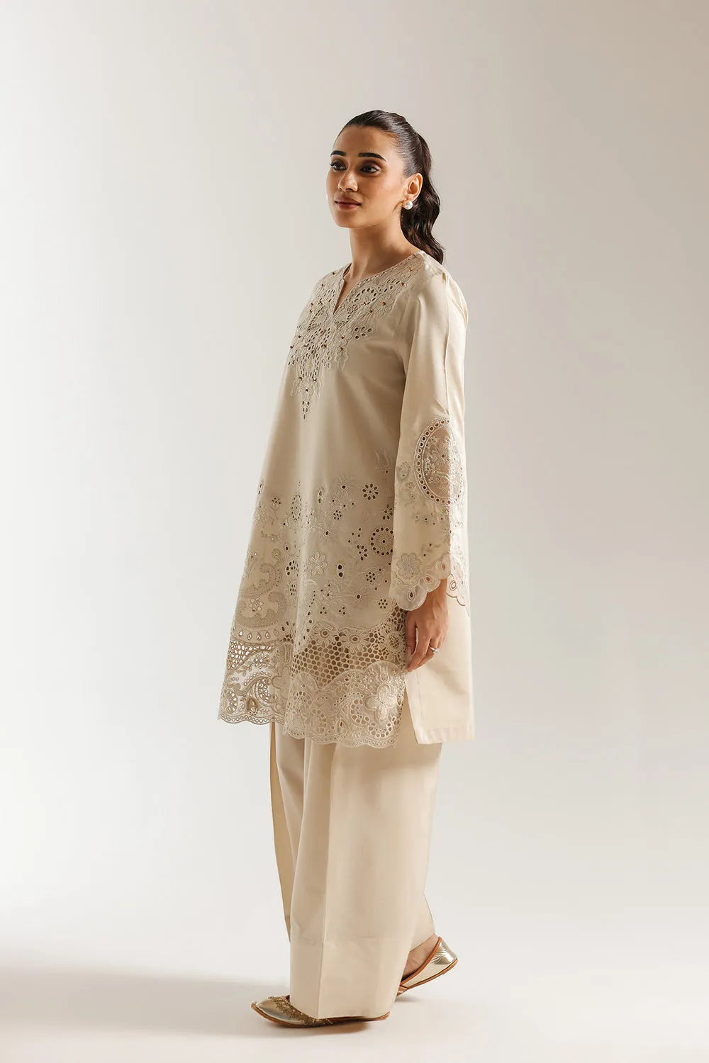ETHNIC E4022-103-006 2PC