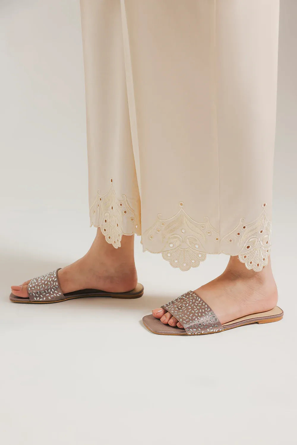ETHNIC E7643-102-002 PANT