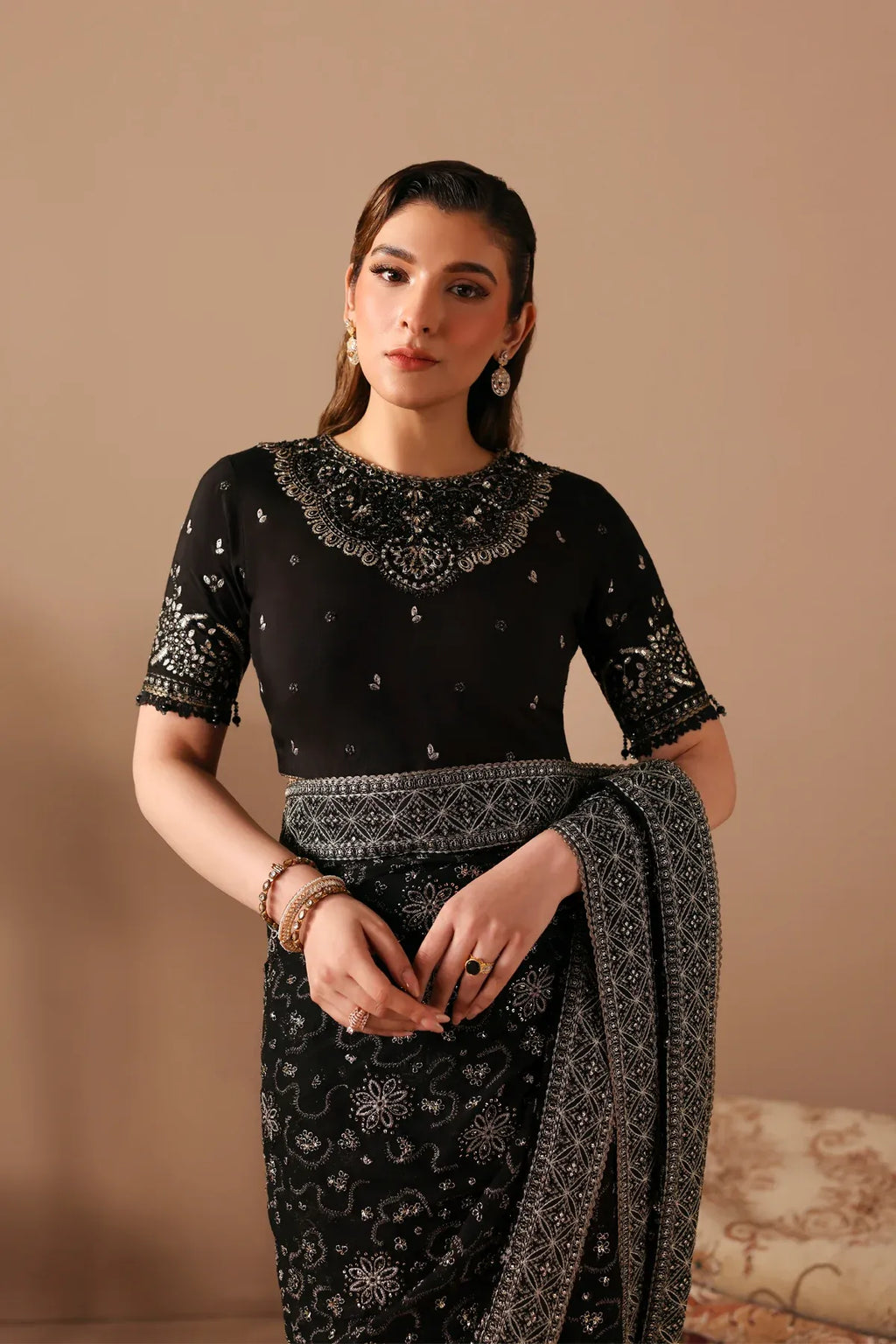 XENIA NEORAH LUXURY QAILAH