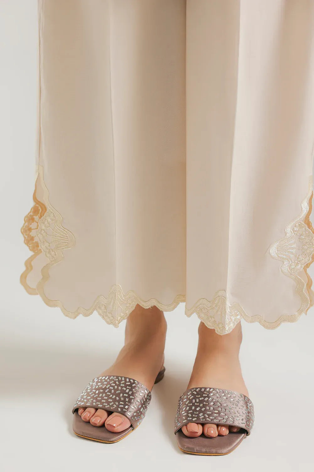 ETHNIC E7642-102-002 PANT