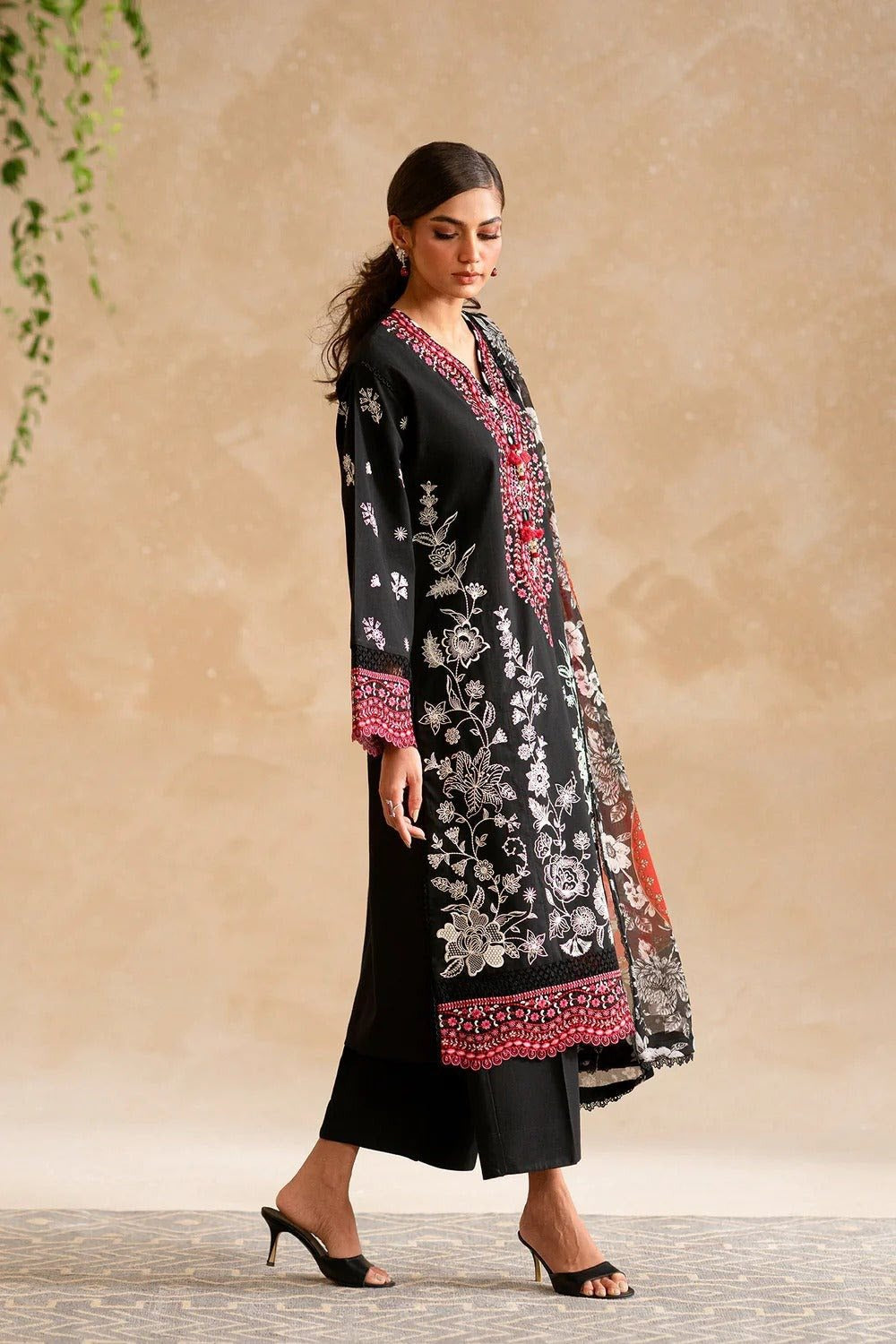 ETHNIC E0559-203-902 3PC