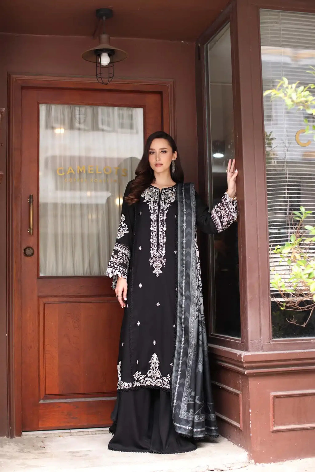 D-10A NOOR BY SAADIA <12