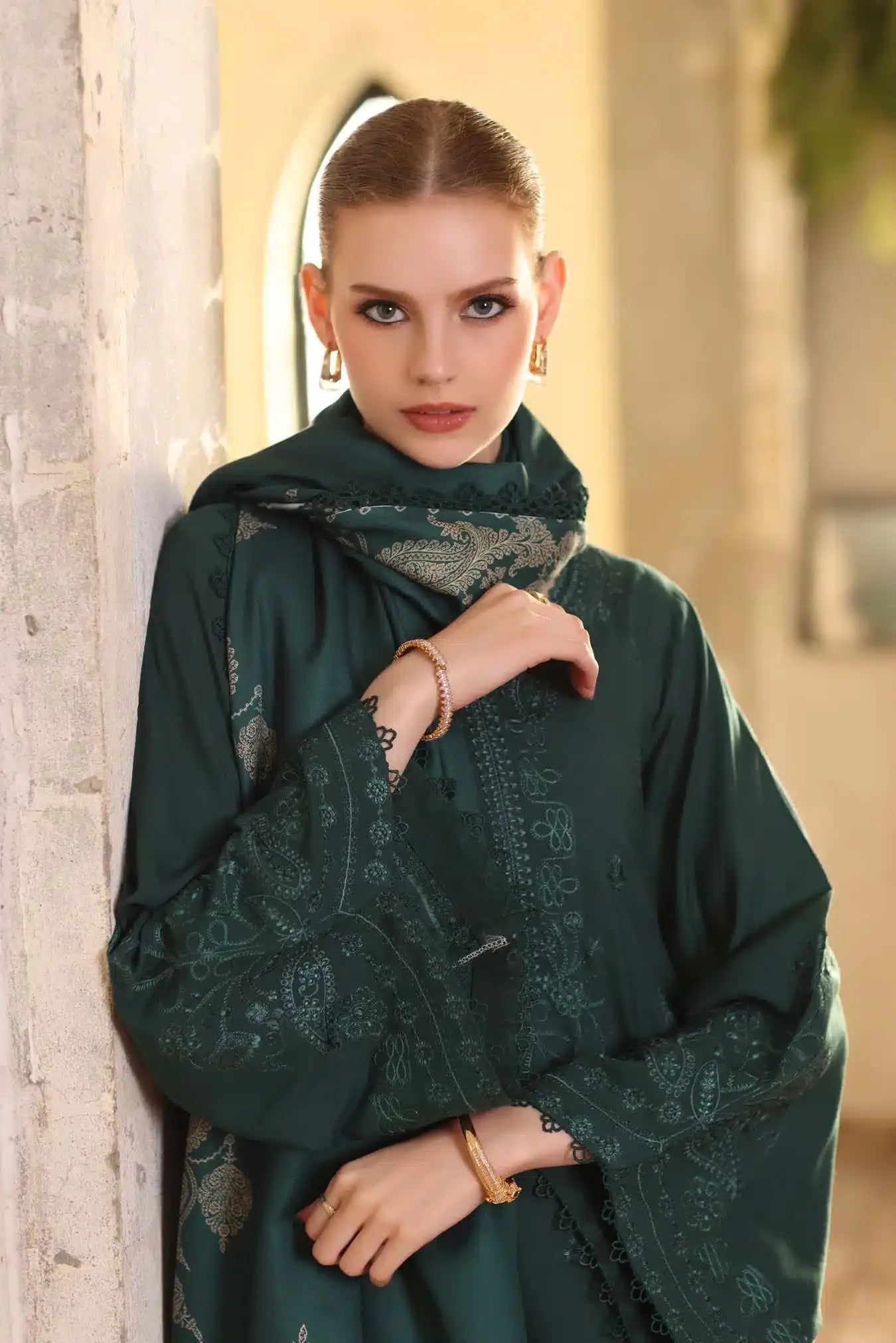 NOOR BY SAADIA ASAD D-09A