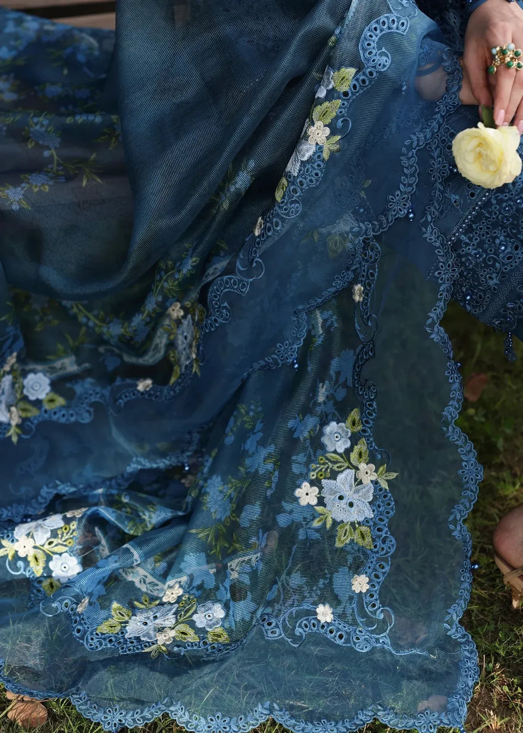 SARDINIA TALES OF PETALS BLUE BLOSSOMS