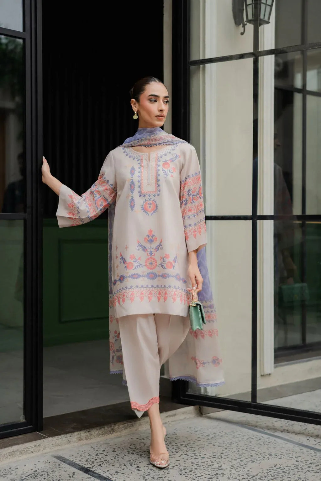 BARAE KHANOM MEERA 2PC