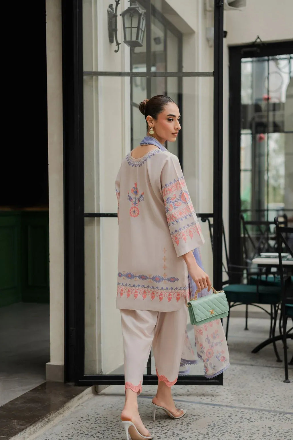 BARAE KHANOM MEERA 2PC