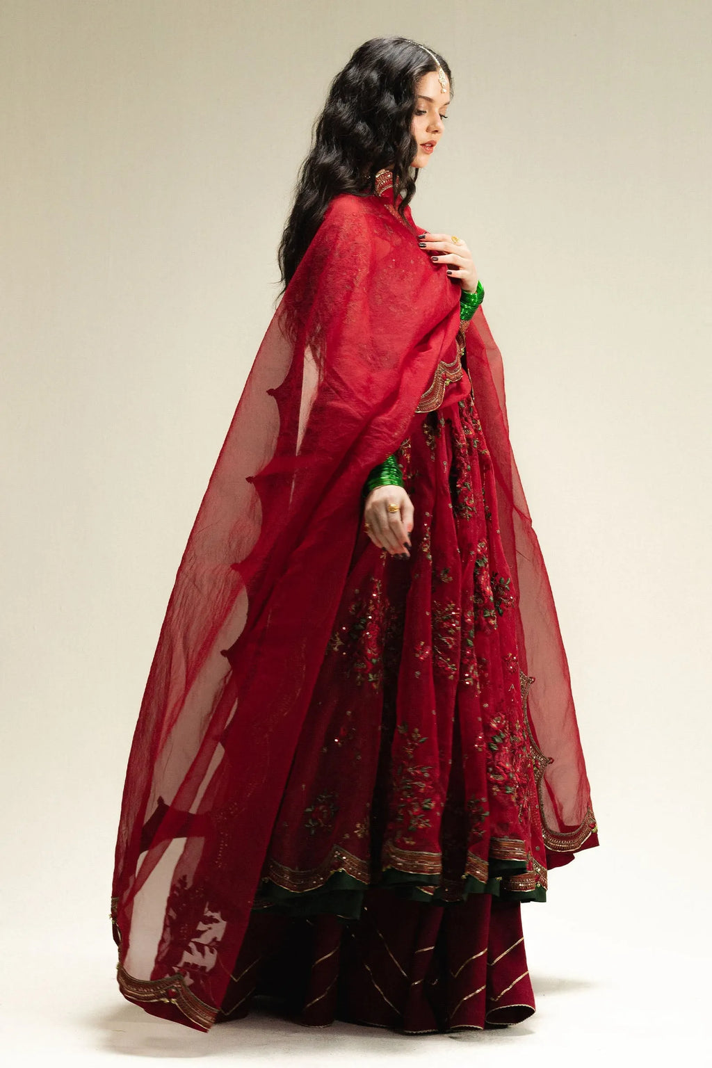 ZARA SHAHJAHAN D-02 SUROOR