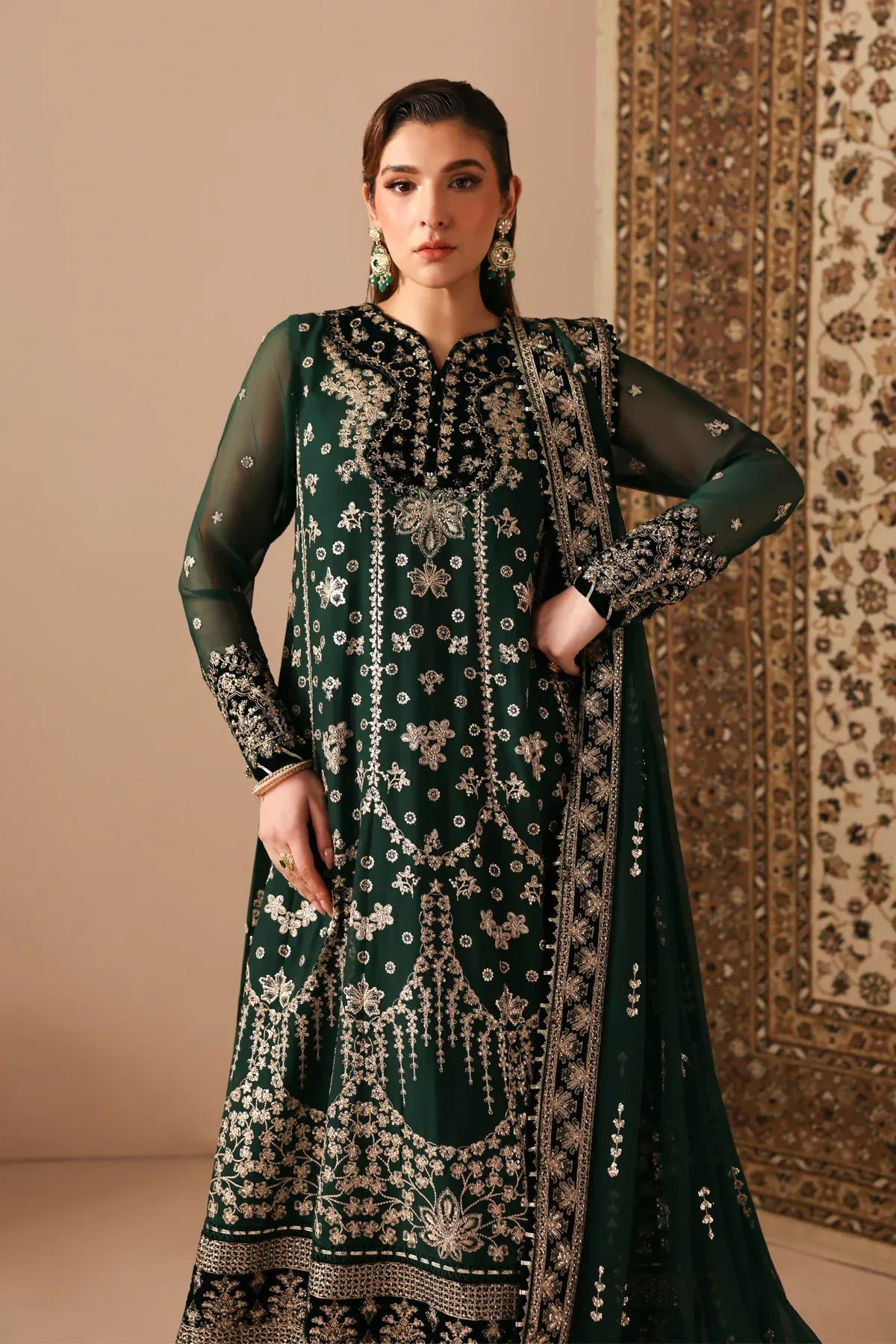 XENIA NEORAH LUXURY QAIFA