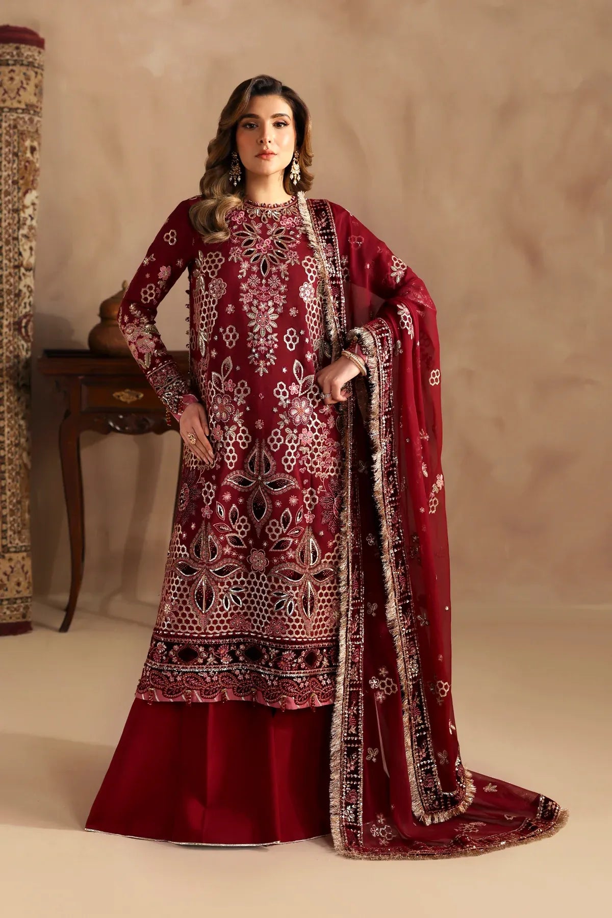 XENIA NEORAH LUXURY KHUBAN