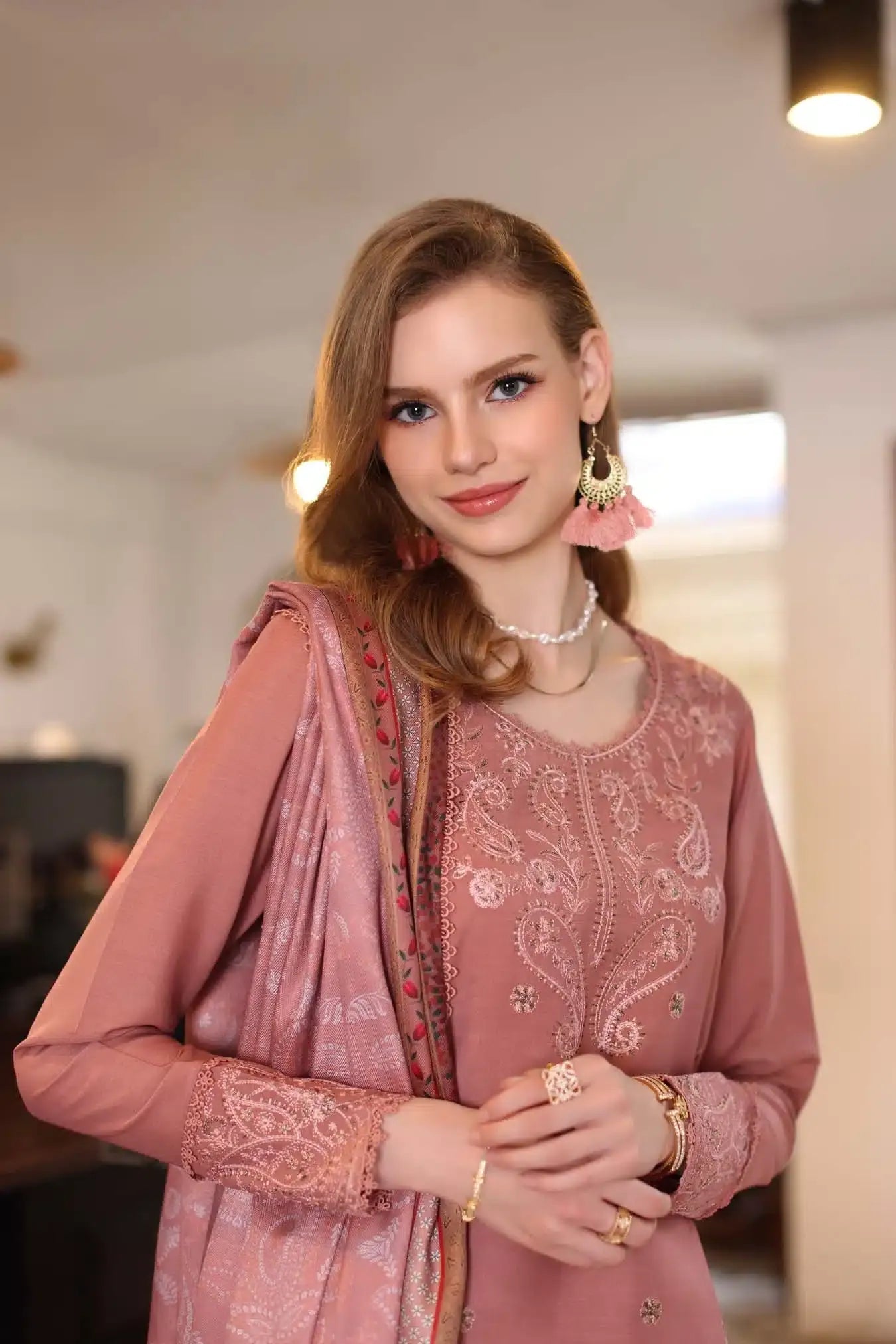 NOOR BY SAADIA ASAD D-02B