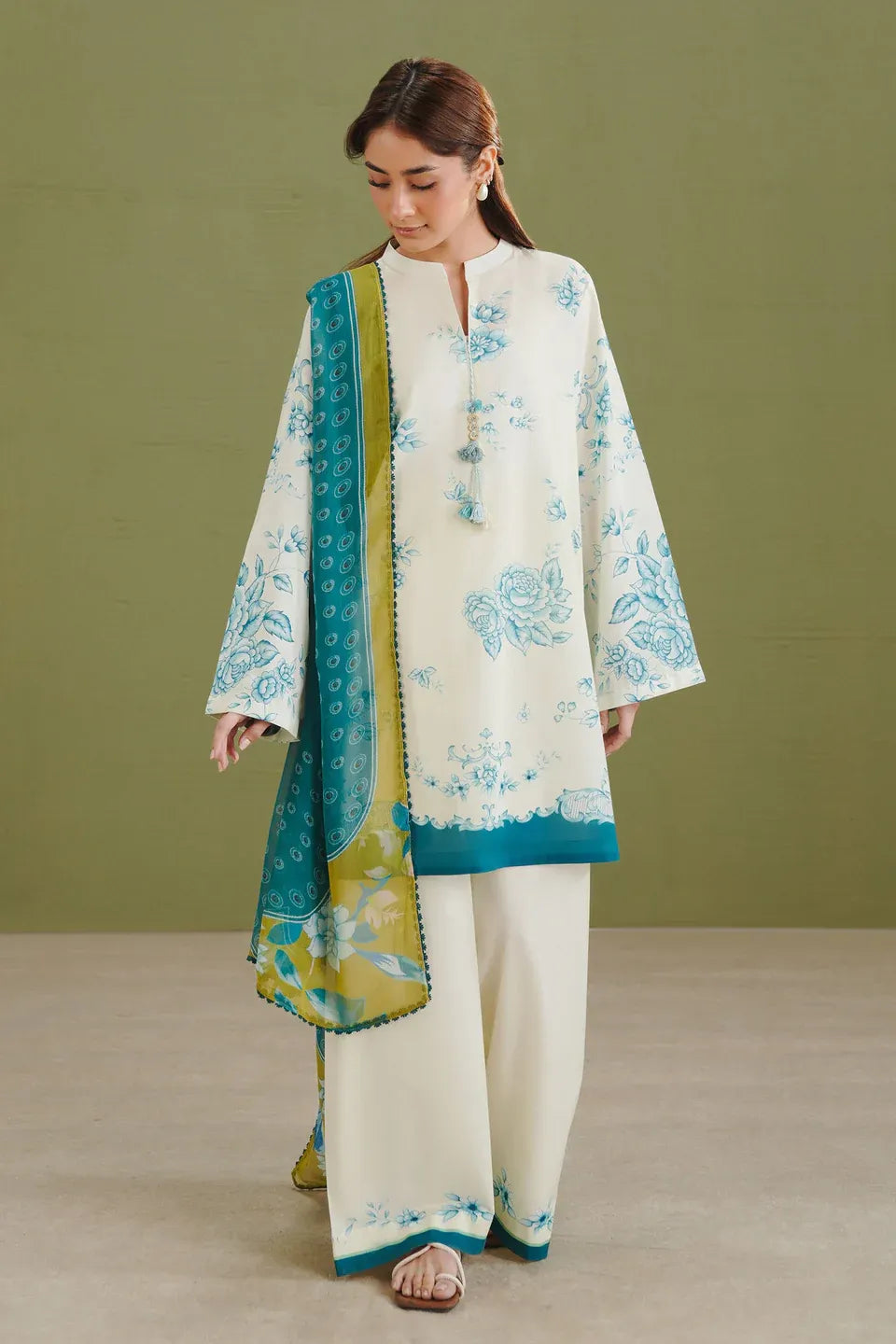 COCO BY ZARA SHAHJAHAN RIYA-2A