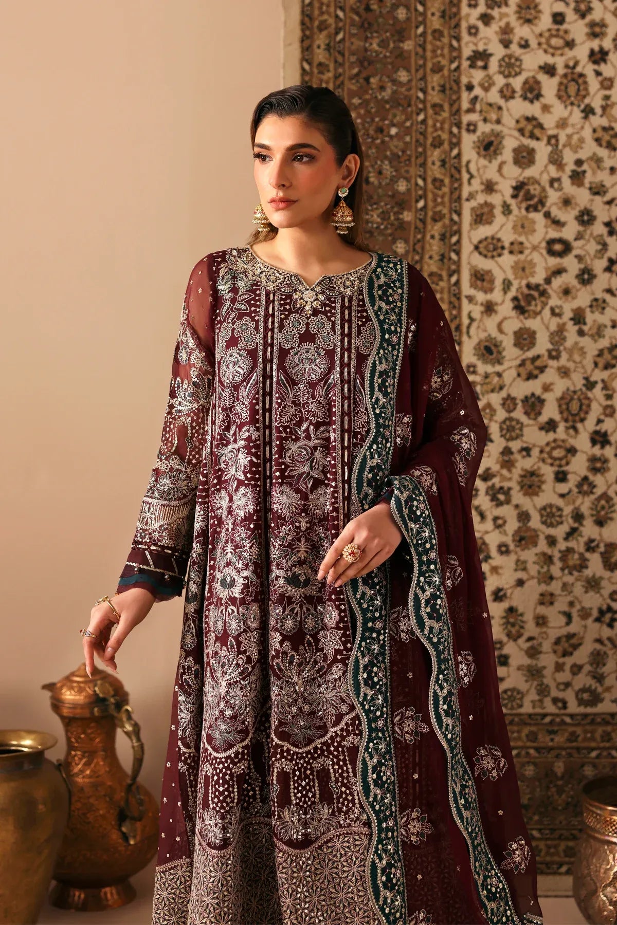 XENIA NEORAH LUXURY QABITA