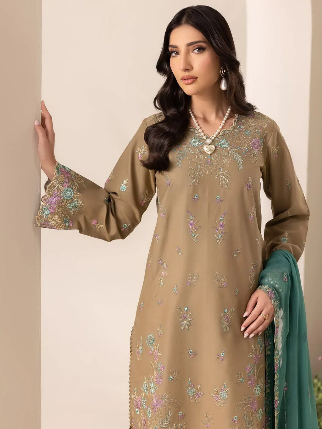 RAJBARI EXCLUSIVE EMBROIDERED CHIFFON D-03