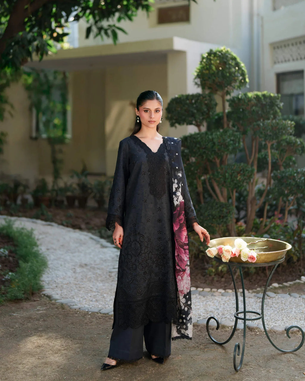 NEESHAY SUMMER PRINTNKARI SABLE