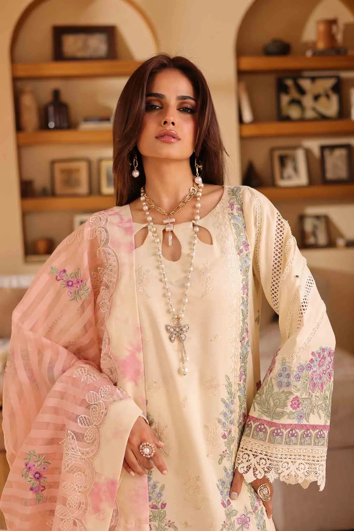 SHAZIA MANSOOR ARZOO