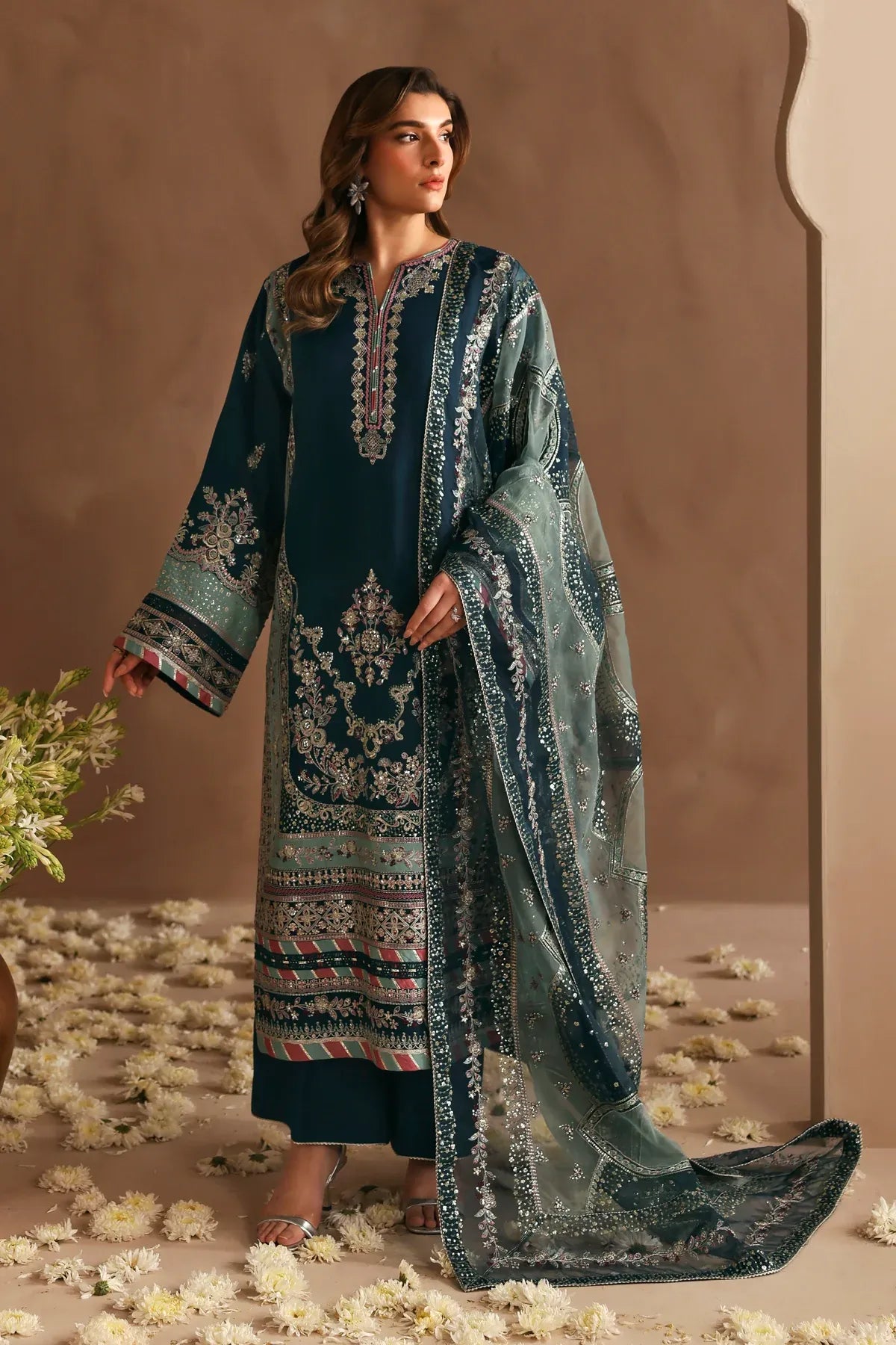 XENIA NEORAH LUXURY ABAN