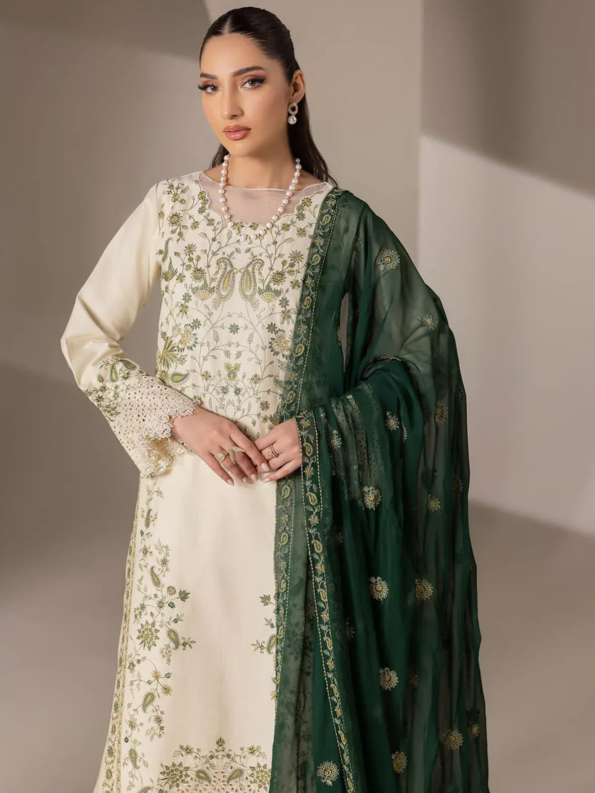 RAJBARI EXCLUSIVE EMBROIDERED CHIFFON D-05
