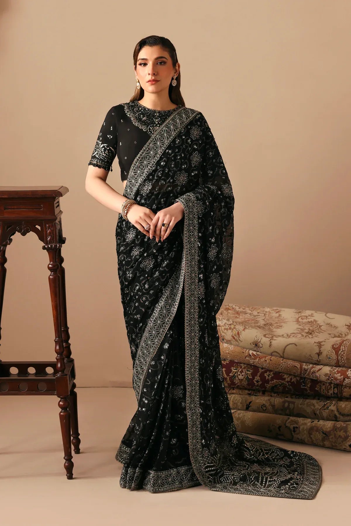 XENIA NEORAH LUXURY QAILAH